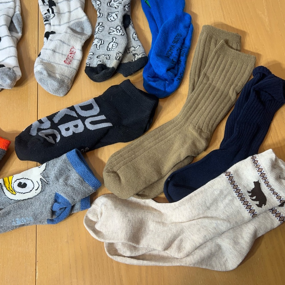 Assorted socks Disney, Gap and Stride Rite - Picture 4 of 4